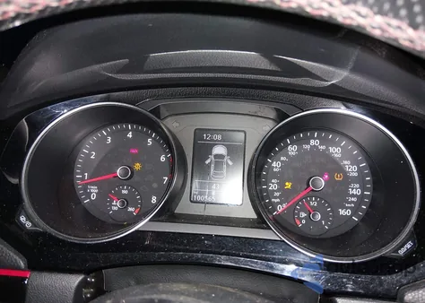 2015 Volkswagen Jetta 2.0T Gli Sel from USA, damaged, VIN 3VW5T7AJ7FM424002